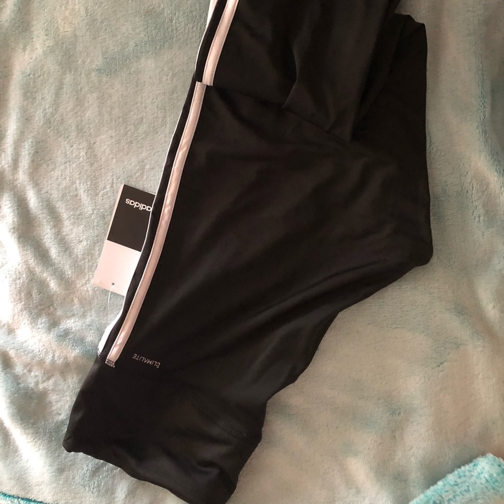 Adidas leggings